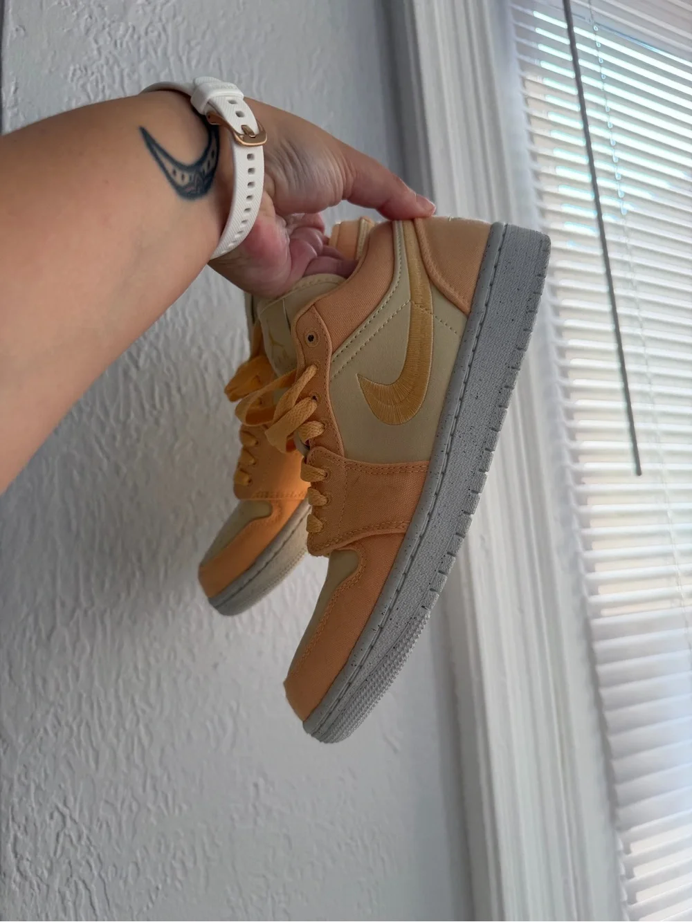 Nike Dunks Women's Peach and Beige Mid-Top Sneakers